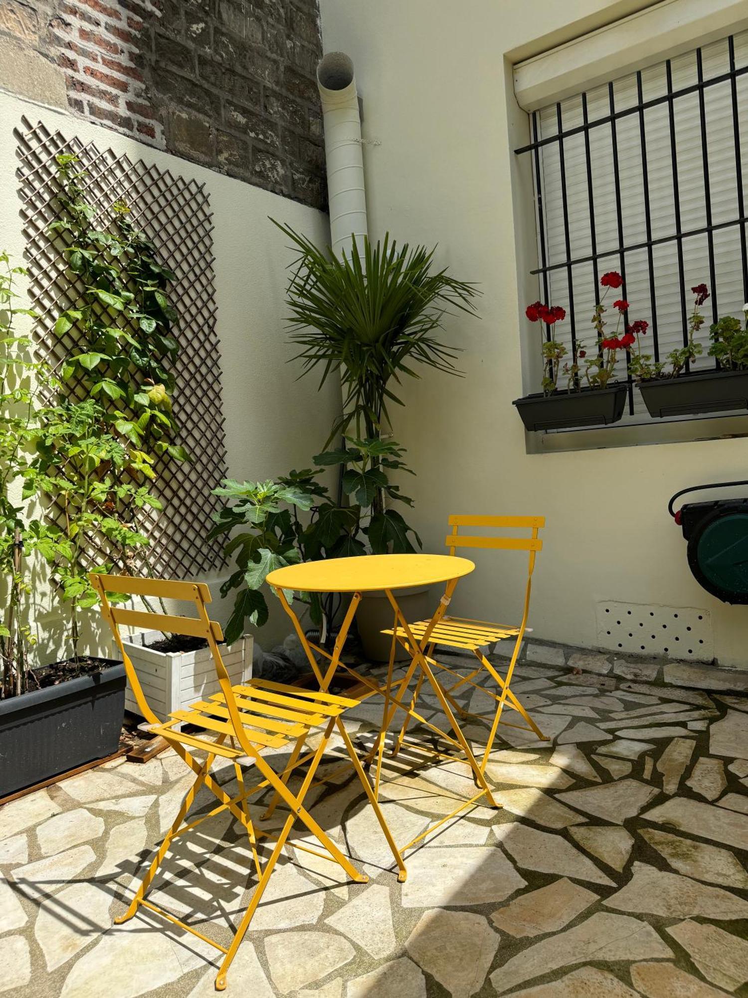 Hipotel Lilas Gambetta Paris Eksteriør bilde